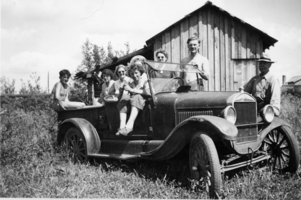 your ancestors - A Sheward Family outing. circa 1940